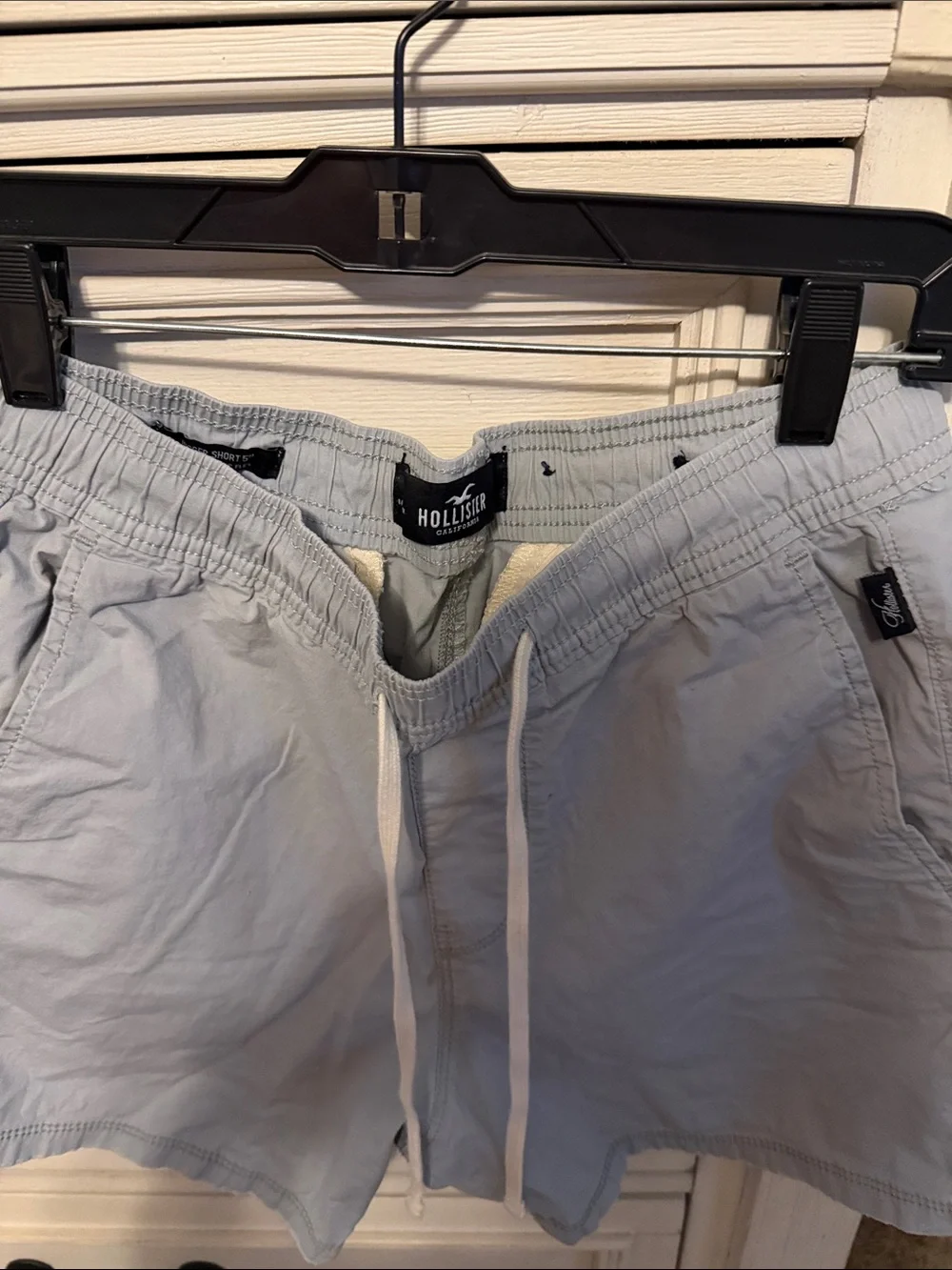 Hollister Light Gray Men’s Elastic Drawstring Shorts